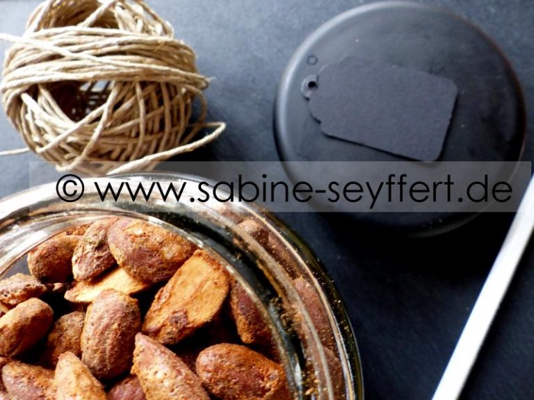 Klitzekleine Geschenkidee als Mitbringsel: Würzige Knusper Mandeln im ...